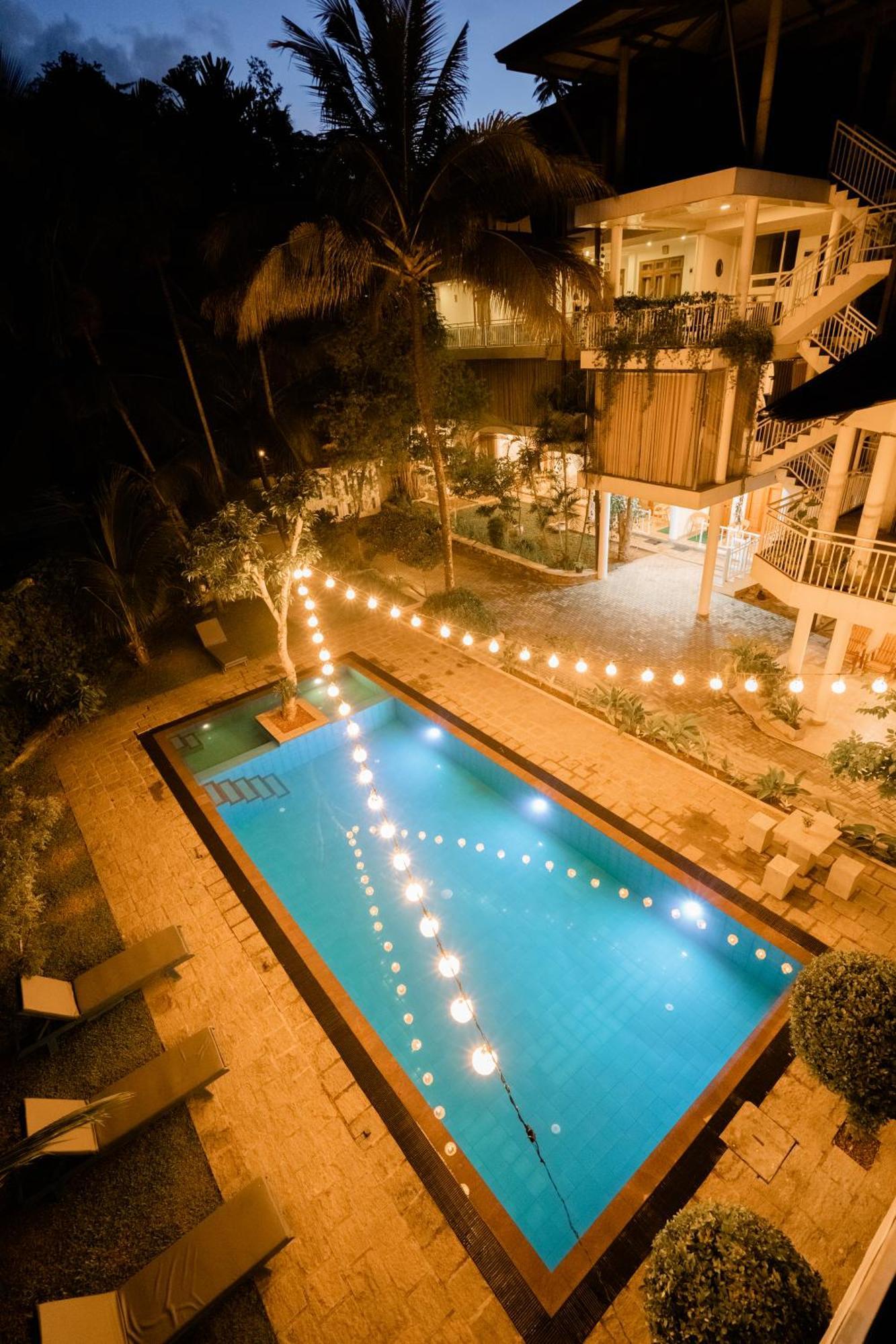 Hotel French Garden 3*